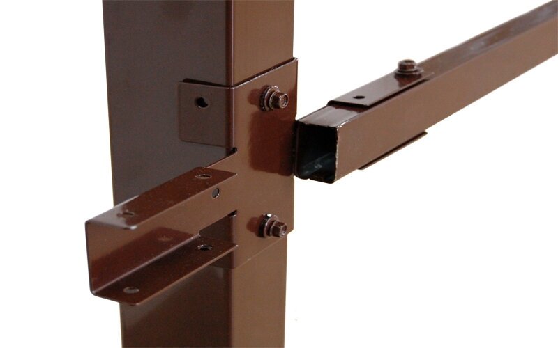 Использование икс-кронштейна при монтаже профтруб