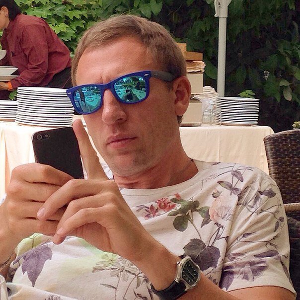 Агент Александр Черных.