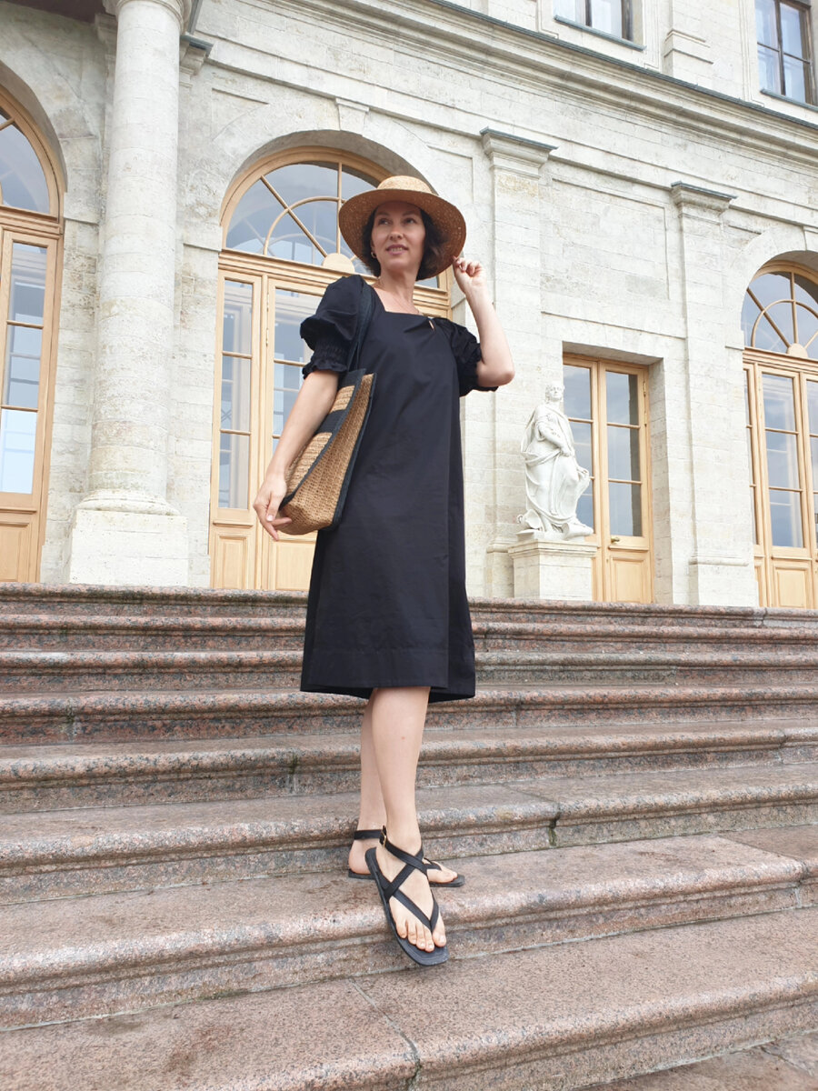 Привет! Меня зовут Екатерина, добро пожаловать на мой канал. Здесь вы найдете интересные статьи на тему моды, стиля и трендов. Присоединяйтесь.