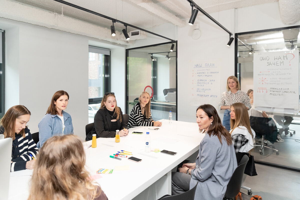 Пссс, у нас еще один небольшой сюрприз есть для вас ? Готовы фотографии с АНТИКОНФЫ-4!-1-3