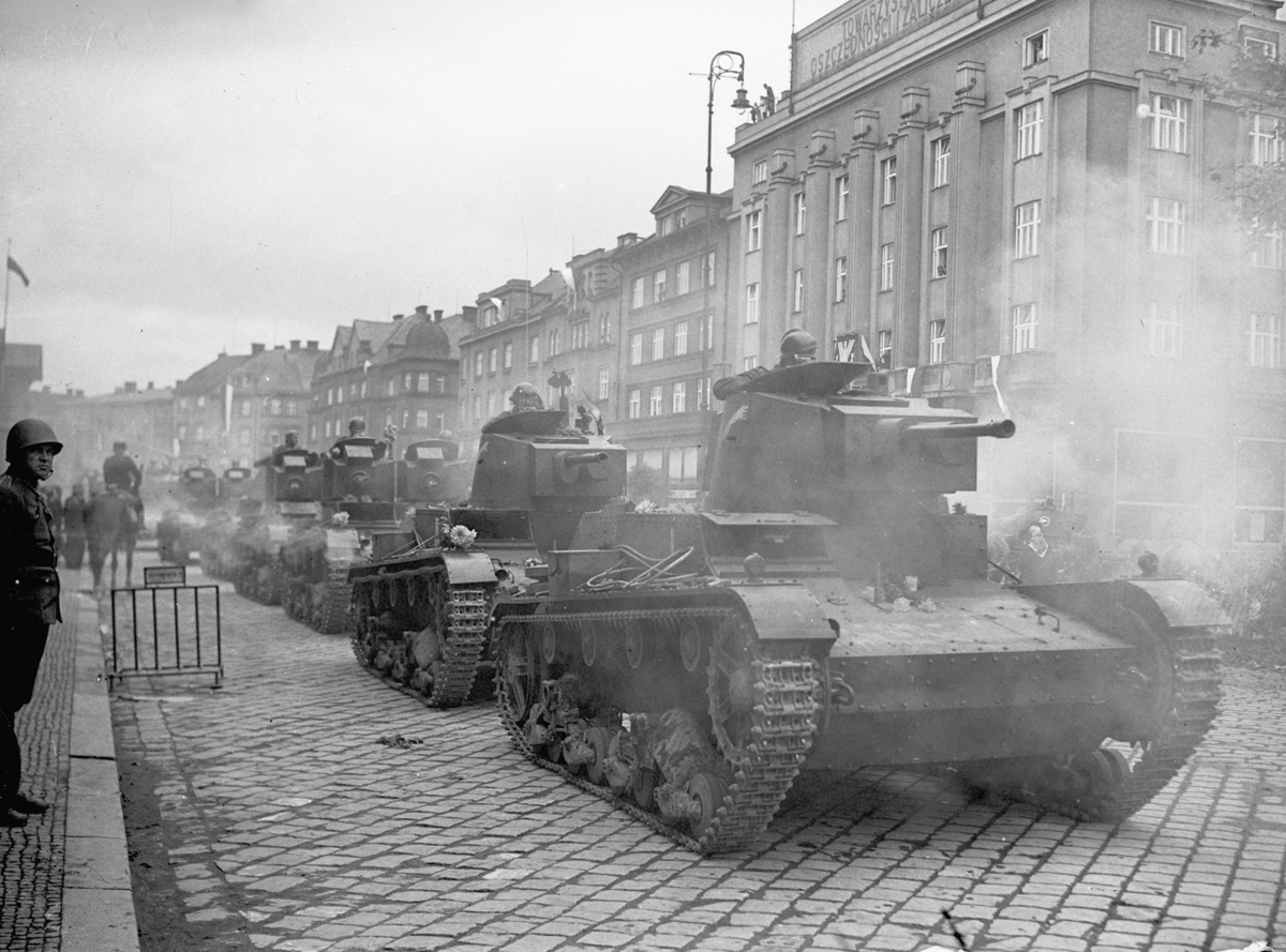 Польская армия производит захват Тешинской Силезии в 1938 году.