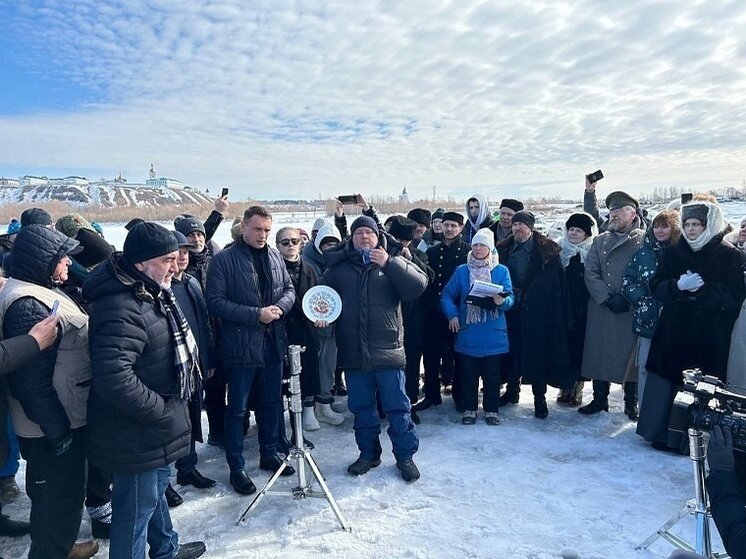     Идет набор желающих принять участие в съемке массовых сцен. Информационный центр правительства Тюменской области