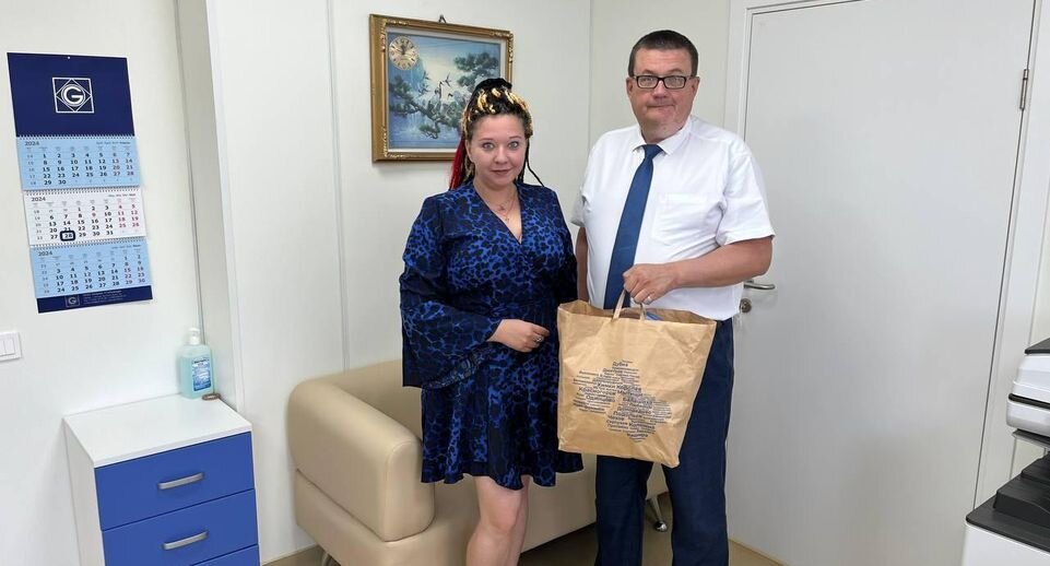    Депутат передал очередную партию лекарств для формирования аптечек нашим защитникам в зону СВО женскому волонтерскому движению «Кашира-Ступино: ПОМОЖЕМ НАШИМ РЕБЯТАМ ВМЕСТЕ». ⁣⁣⠀ ⁣ / Илья Фролов