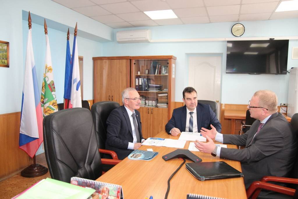 Участники встречи обсудили вопросы развития энергосистемы Томской области