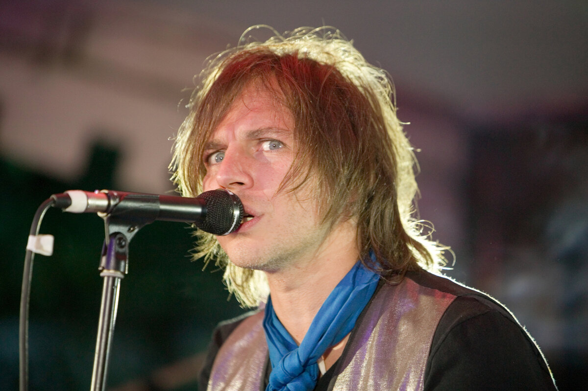    Илья Лагутенко   
Starface.ru