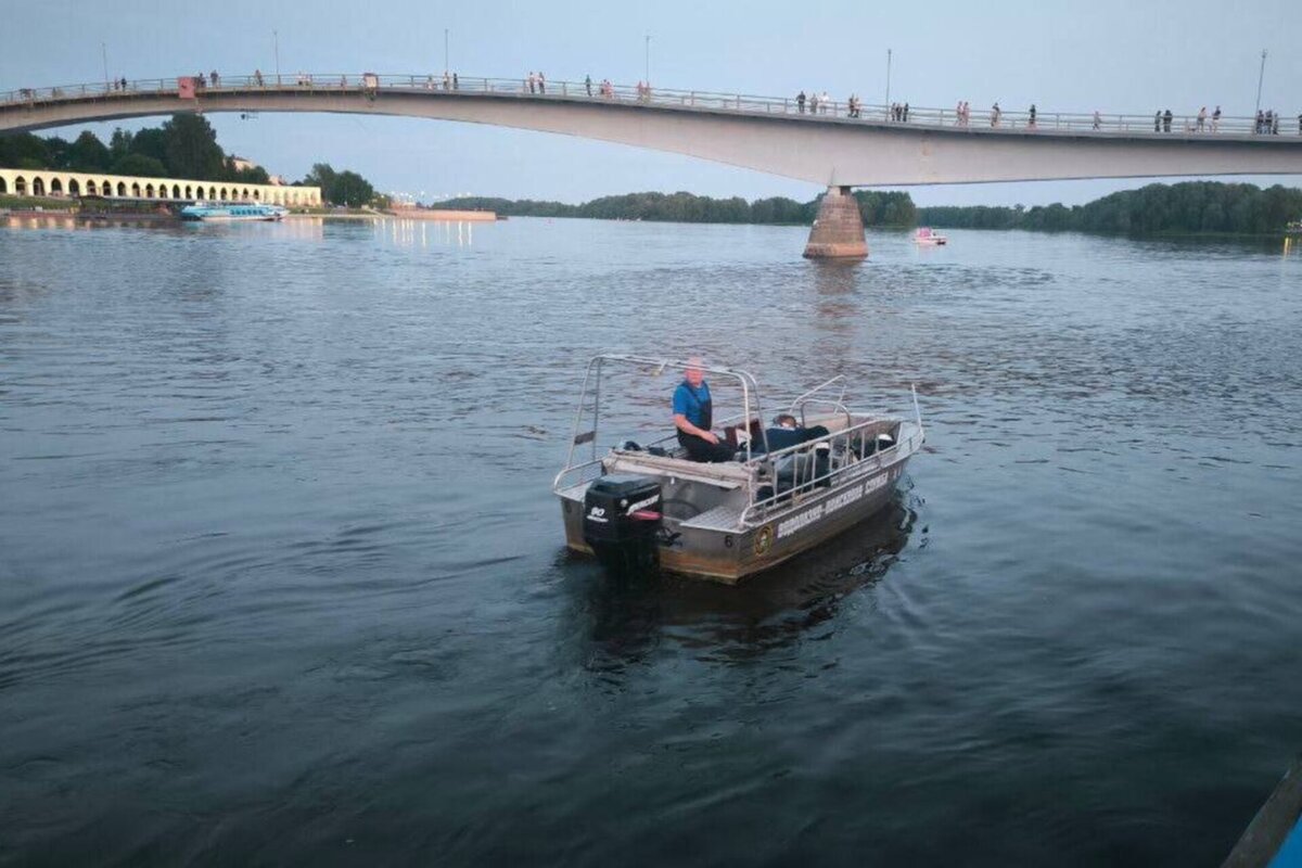 В новгороде утонули