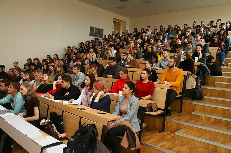   Алина Цыганова/ПГ