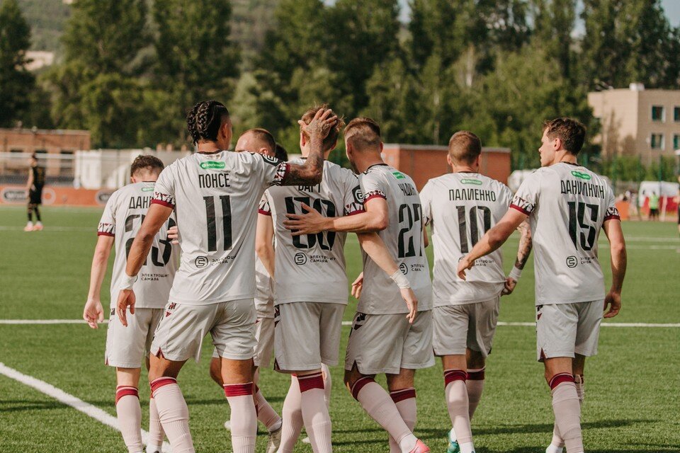    В Премьер-лигу с командой пойдут не все. Фото: ФК «Акрон» (Тольятти).
