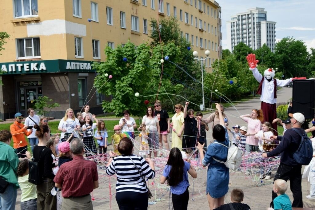 Листайте вправо, чтобы увидеть больше изображений