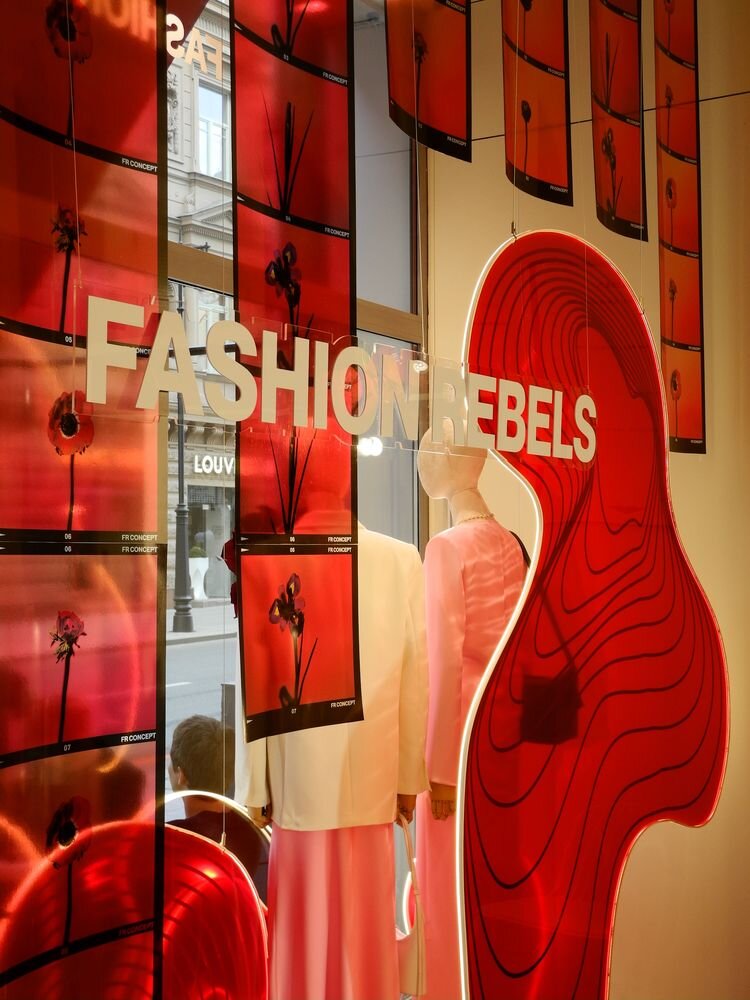    В концепт-сторе Fashion Rebels пройдет выставка и паблик-ток Кати Афониной (фото 2)