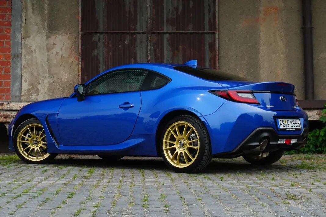 Subaru BRZ 2005