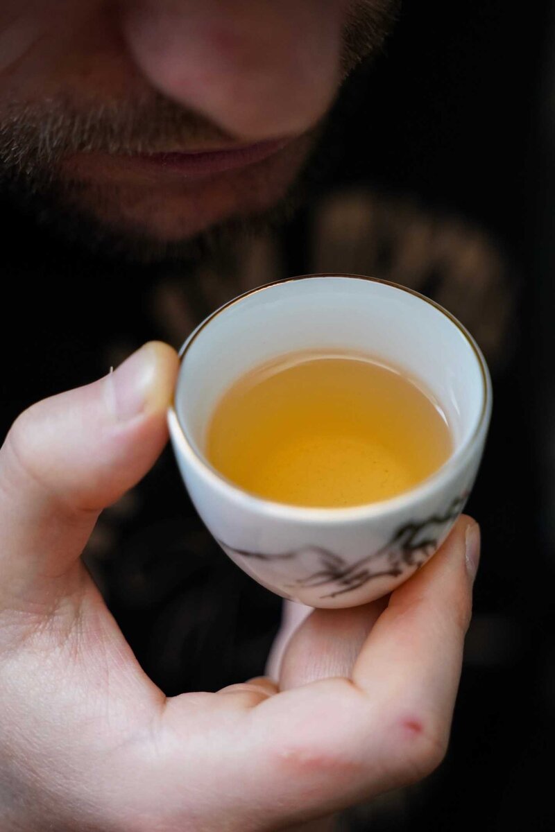 Что такое пурпурный чай? На связи Чайная мастерская и сегодня мы ответим на вопрос связанный с китайским пурпурным чаем. Почему он вообще фиолетовый?-1-3