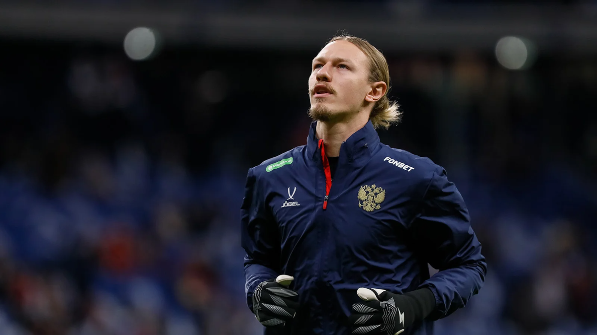 Матвей Сафонов (Фото Mike Kireev / NurPhoto via Getty Images)