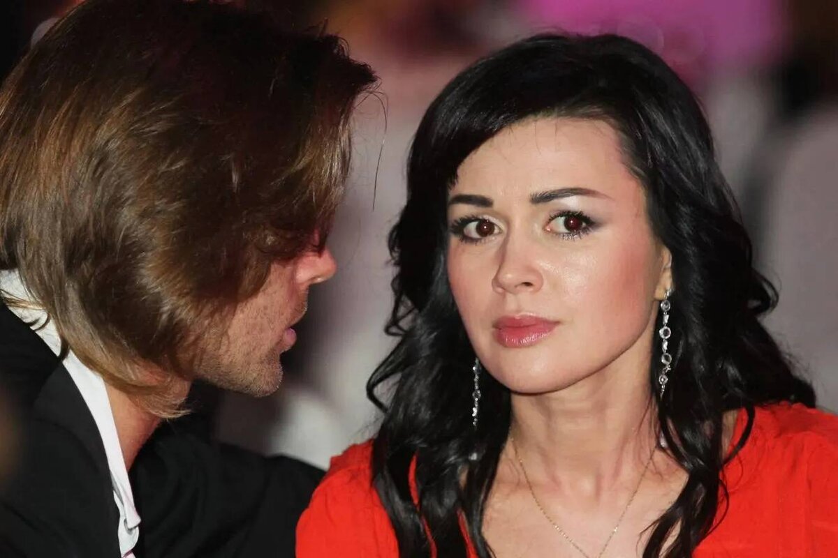    Супруги Петр Чернышев и Анастасия ЗаворотнюкLegion-Media