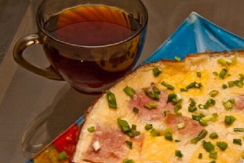 Рецепт Омлет с ветчиной и сыром