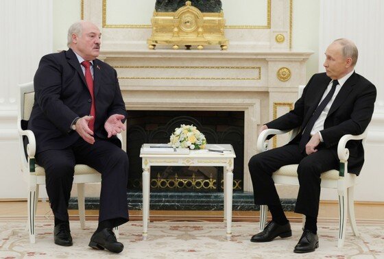    Президент РФ Владимир Путин и президент Белоруссии Александр Лукашенко