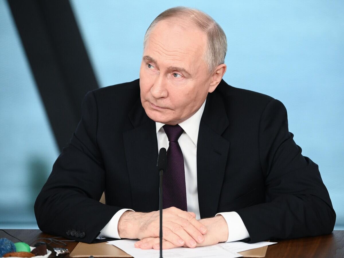    Президент РФ Владимир Путин проводит встречу с руководителями международных информационных агентств© РИА Новости / POOL