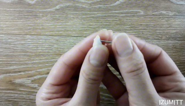 Отверстие сразу не сделать, но есть решение.