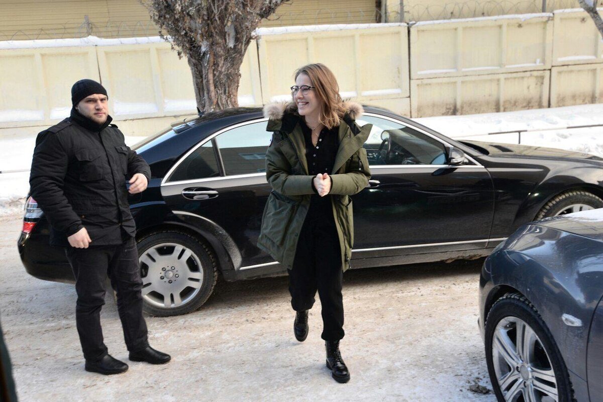 https://imagesmi.cdnbro.com/posts/64918070-mashina-sobchak-3.jpg