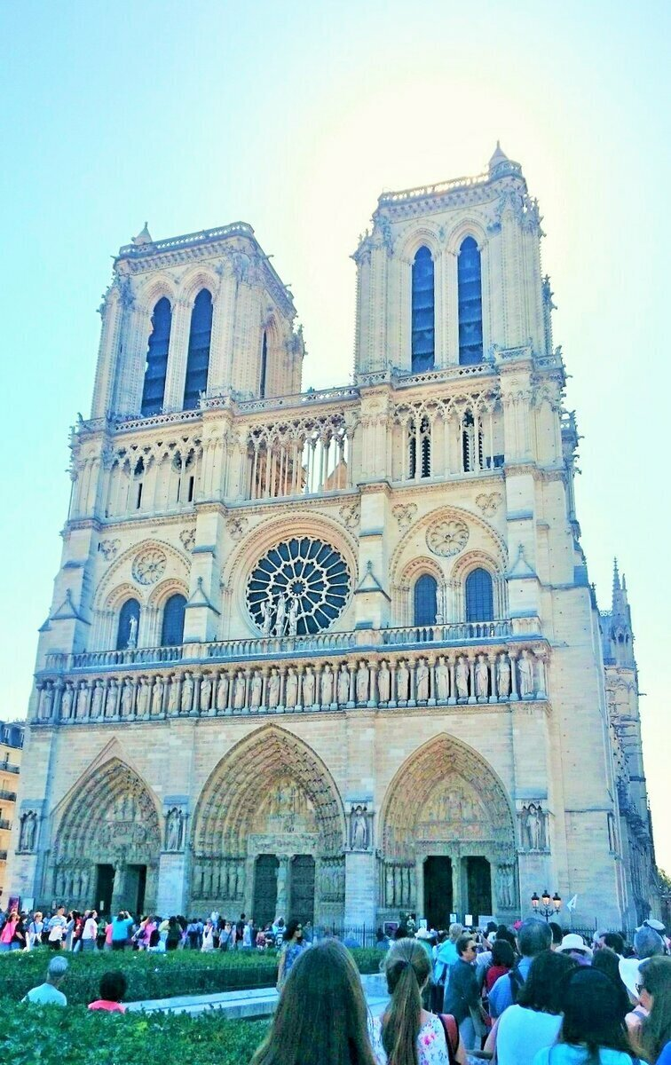 Нотр-Дам до пожара. Фото моей дочери, сделанное в 2015 году.