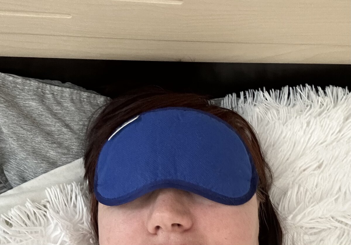 Пытаюсь заснуть в белую ночь, постараюсь выспаться.