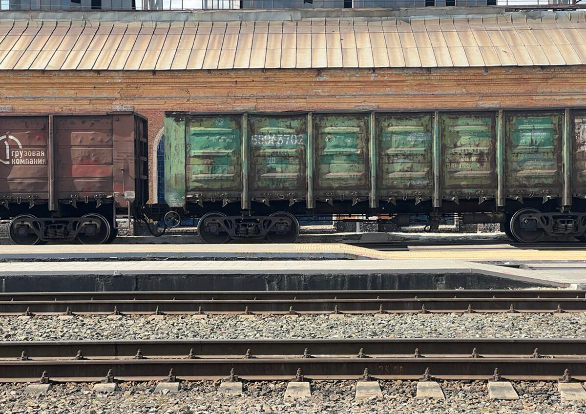    Пустых контейнеров в России «пруд пруди», перевозки с КНР продолжают дорожать