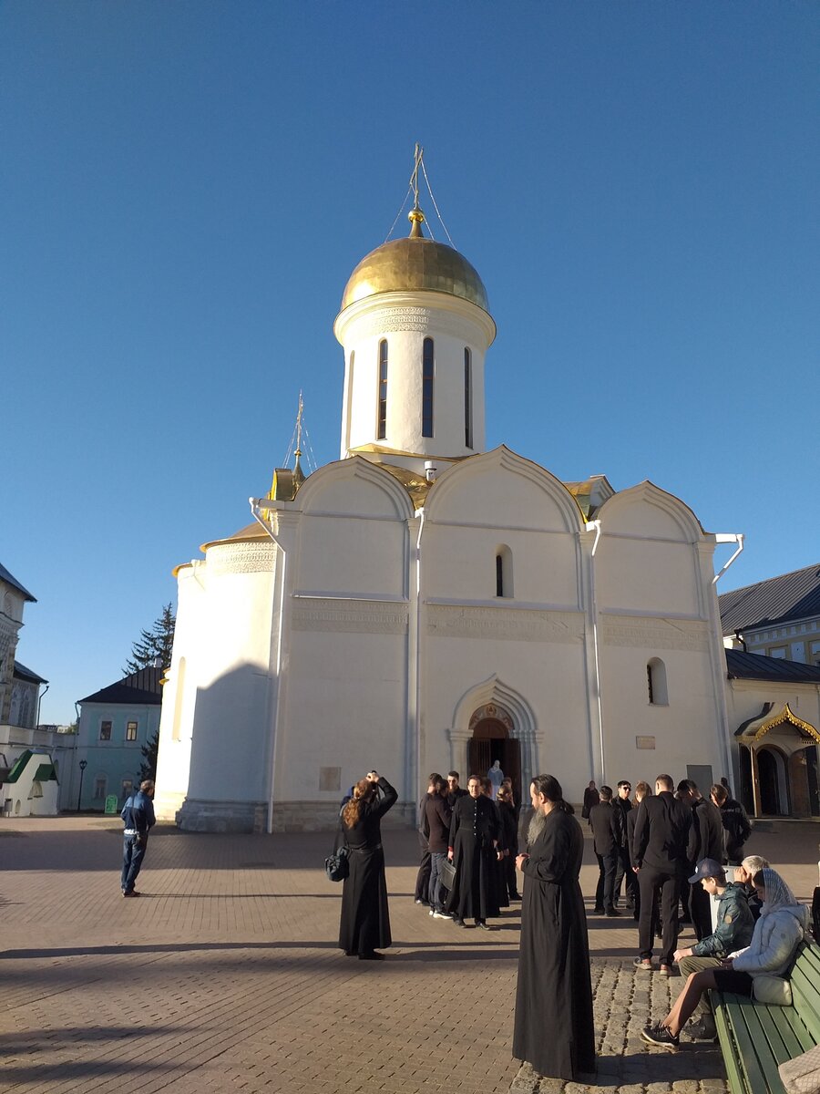 После братского молебна