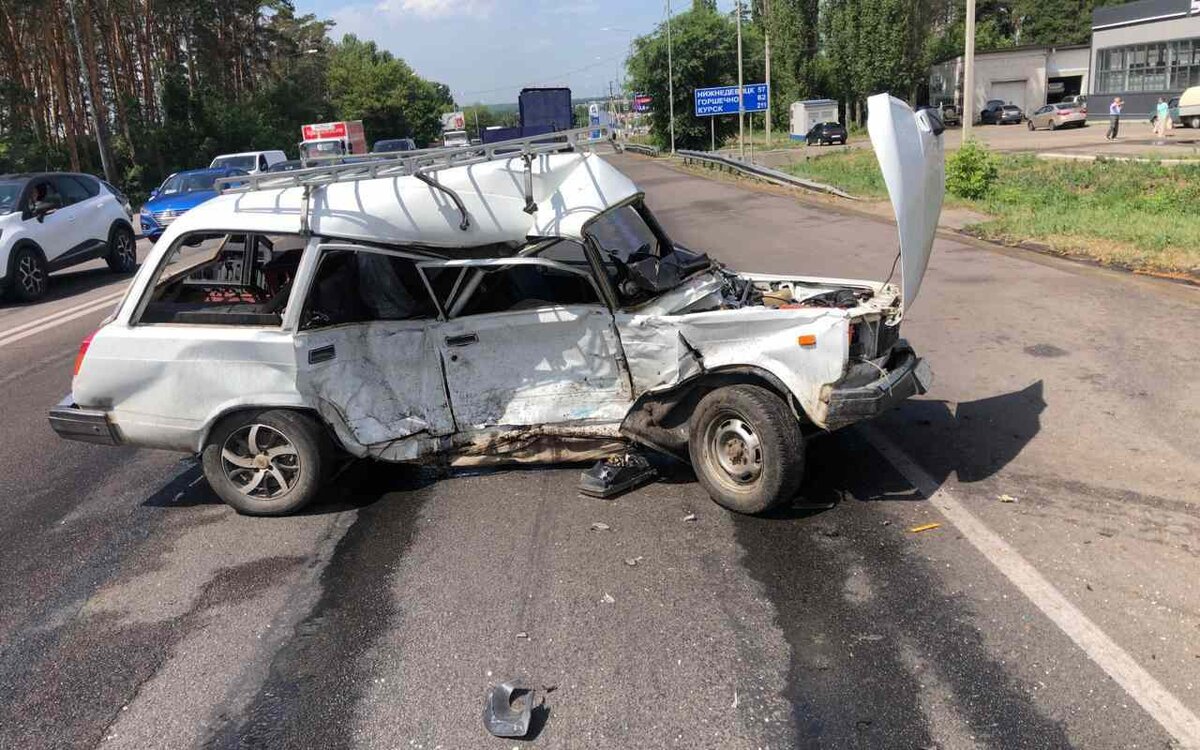 Двое водителей пострадали в ДТП на проспекте Патриотов в Воронеже |  Горком36 | Воронеж | Дзен