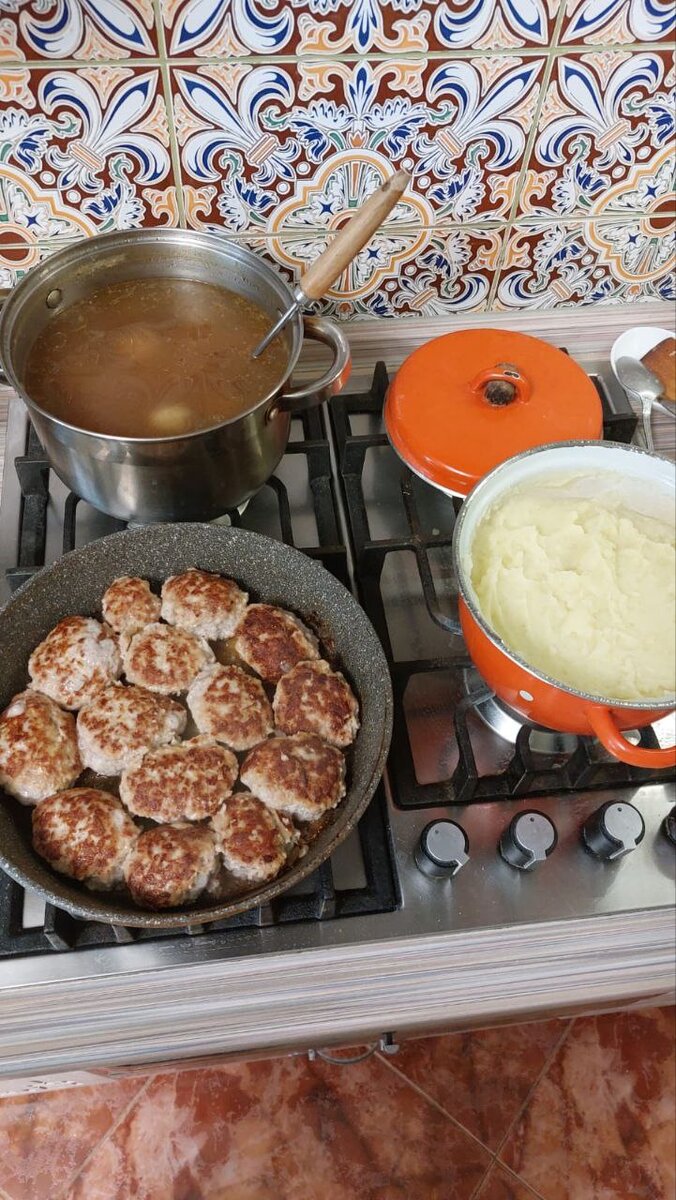 Папа может )