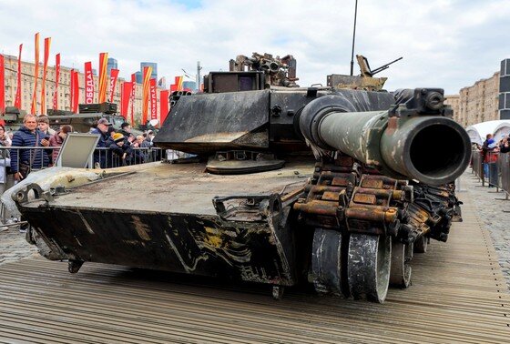    Танк М1А1 «Абрамс» на выставке трофейной военной техники в парке Победы на Поклонной горе