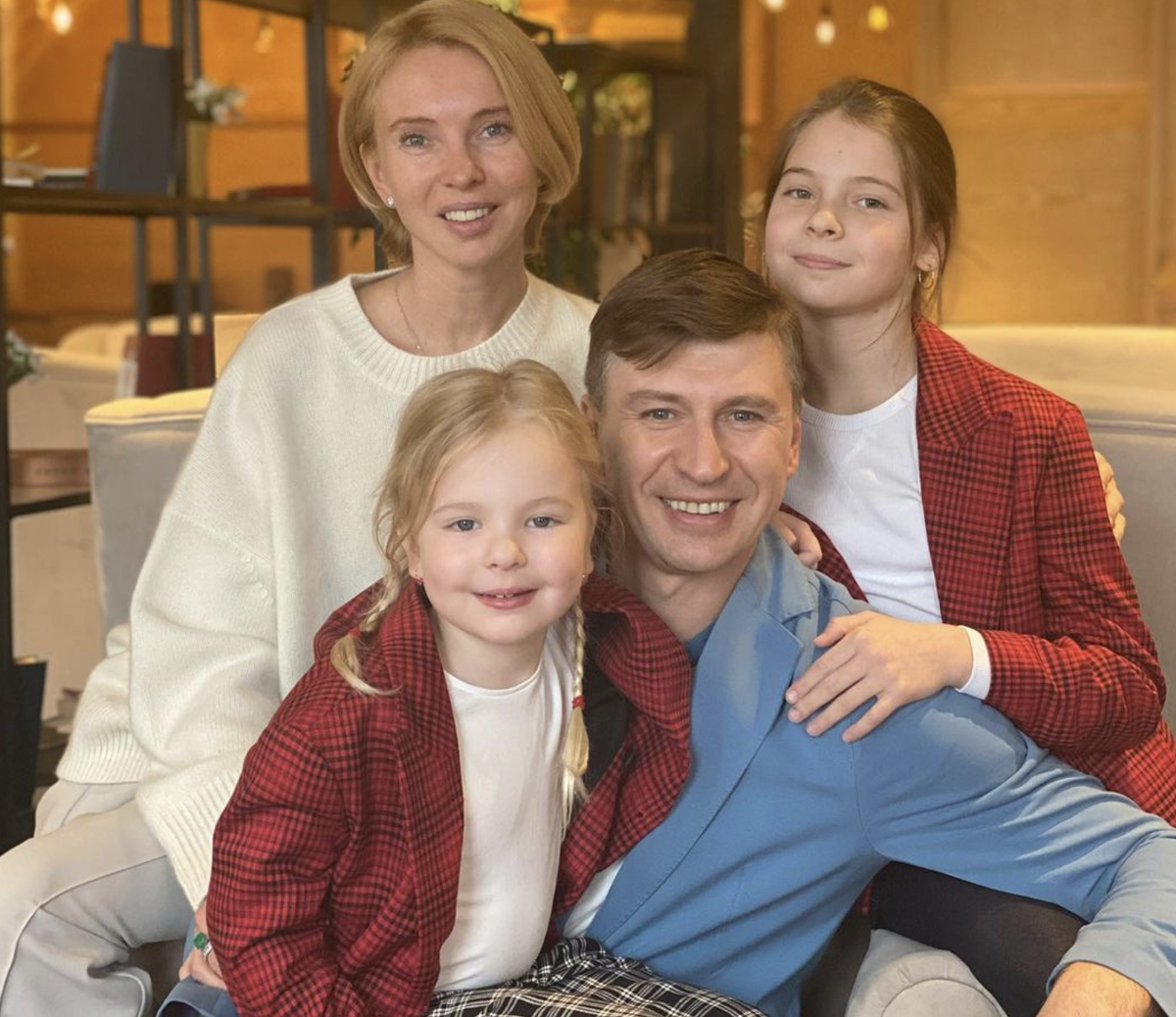 Добавьте описание