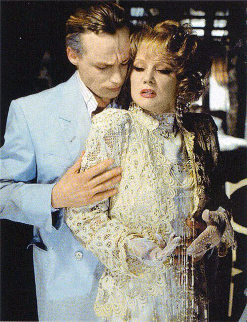 Сергей Жигунов и Людмила Гурченко на съемках фильма "СекСказка". Фото из архива автора.