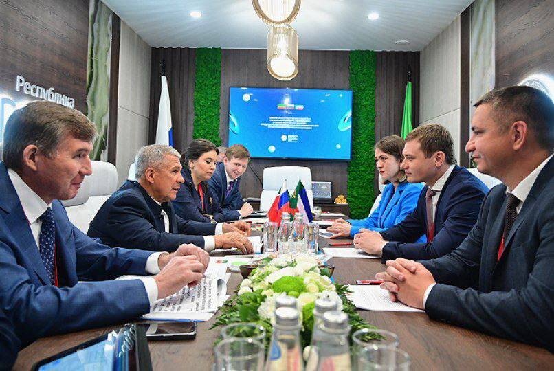    Фото: пресс-служба раиса РТ