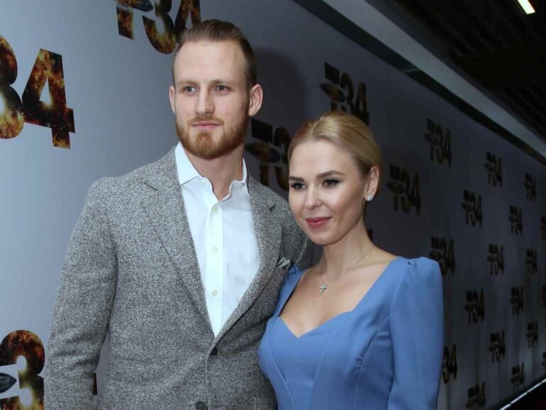    Иван Телегин и певица Пелагея