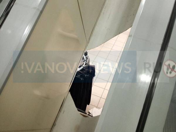    В Иванове парень провалился между эскалаторами - ВИДЕО