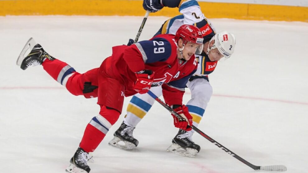    Нападающий Егор Аверин покинет «Локомотив» после 12 сезонов. Фото: ХК «Локомотив»