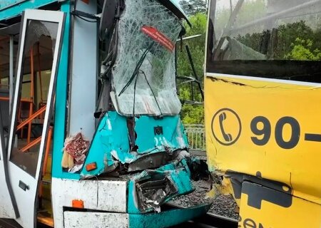    Столкновение трамваев в Кемерове. Пострадали более ста человек