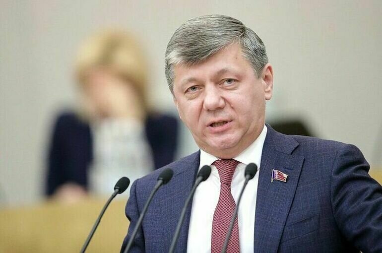   пресс-служба Госдумы.