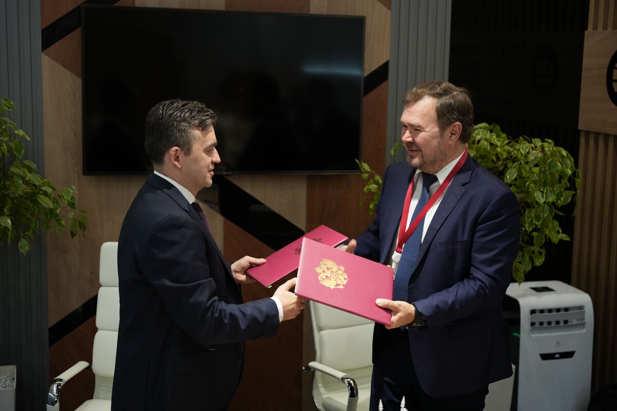    СП "ЧЕТРА-КРАНЭКС": ДЕЛА опережают PR