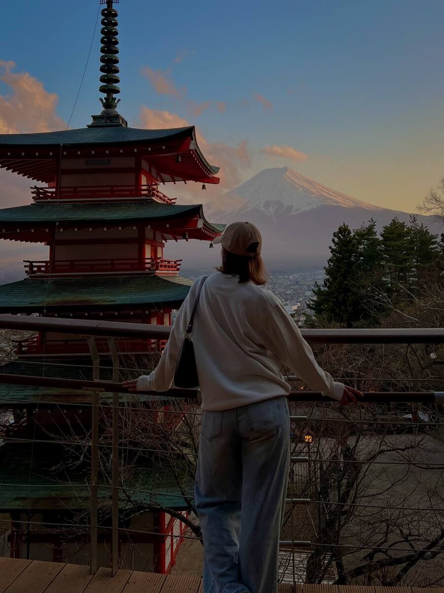 Chureito Pagoda и Аня