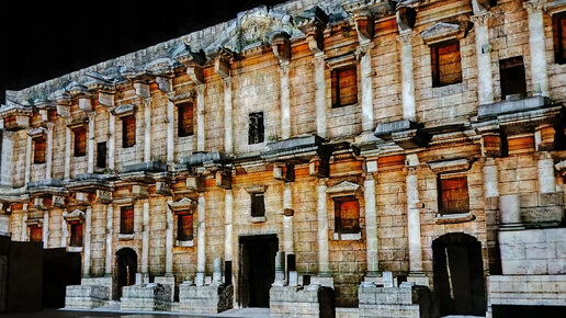 Танцевальное шоу Огни Анатолии в древнем амфитеатре Аспендоса. Турция. (Отрывок из выступления)