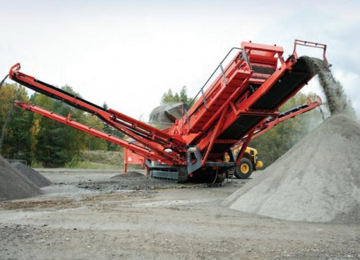 Передвижной дробильно-сортировочный комплекс