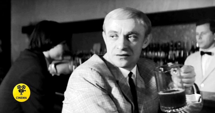 "Мёртвый сезон"  (1968).