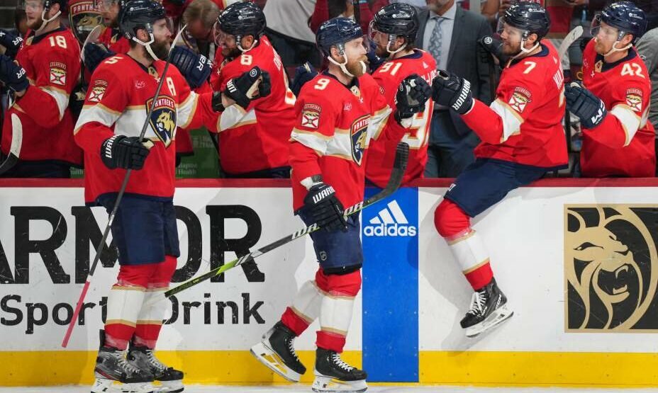    Защитник «Флориды» Дмитрий Куликов (№7) — самый неизвестный россиянин в финале Кубка Стэнли-2024. Фото: Reuters