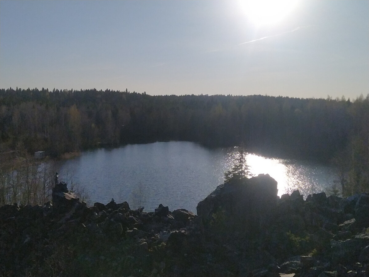 Озеро Светлое в горном парке "Рускеала"