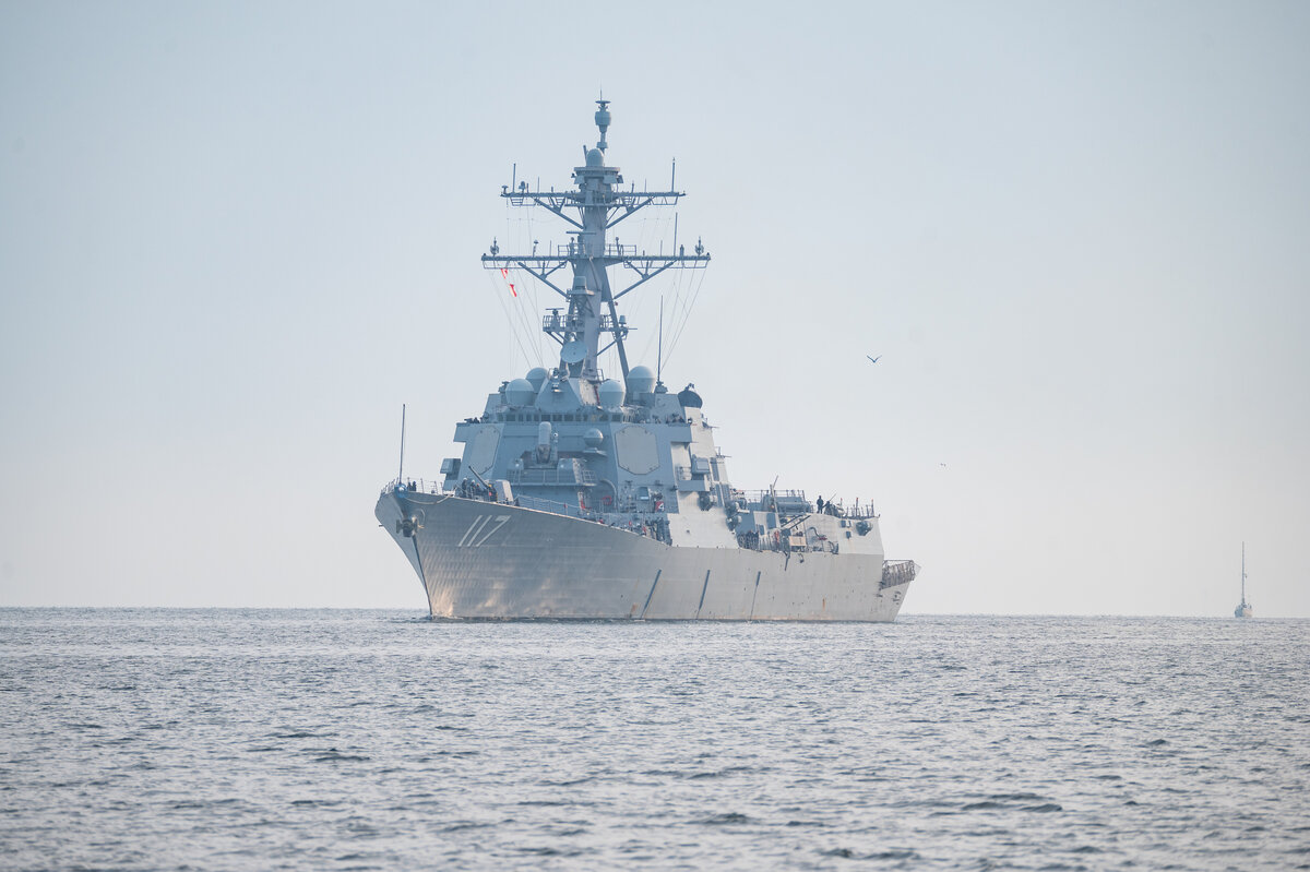     Эсминец ВМС США USS Paul Ignatius (DDG-117) на учениях Baltops / globallookpress.com / Jonas Walzberg / DPA