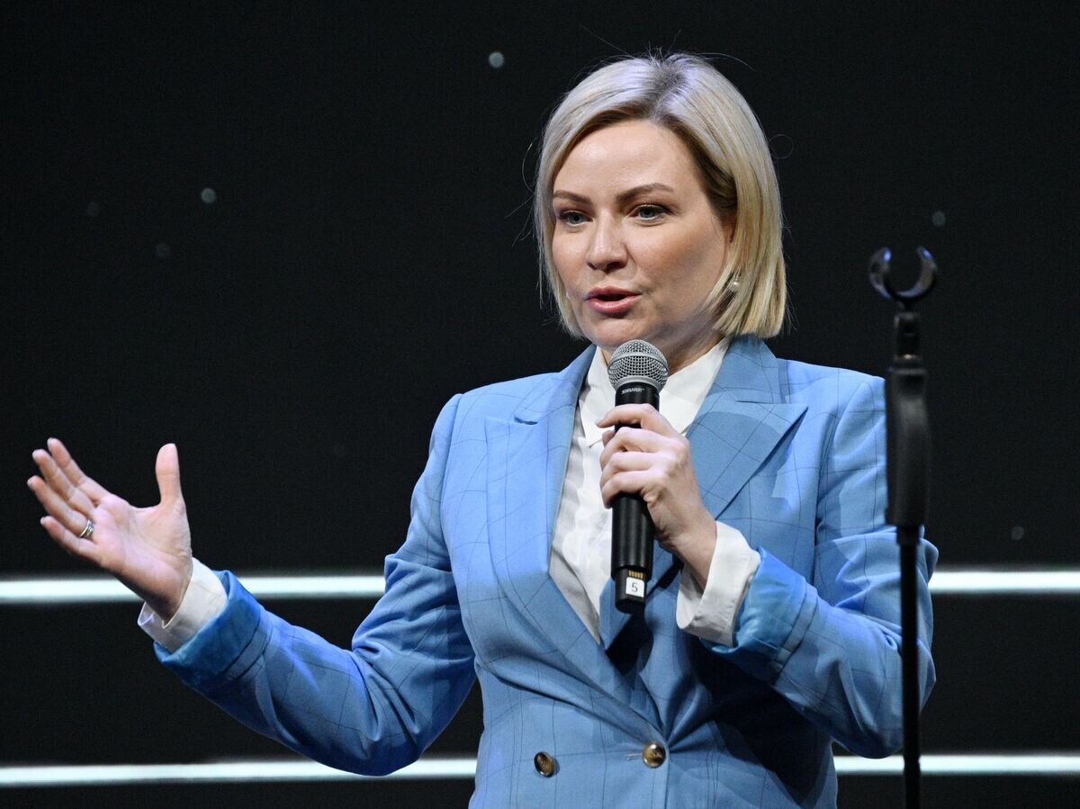    Министр культуры РФ Ольга Любимова на торжественной церемонии вручения Национальной премии в области музейного дела им. Д.С. Лихачева в новом корпусе Третьяковской галереи© РИА Новости / Кирилл Зыков