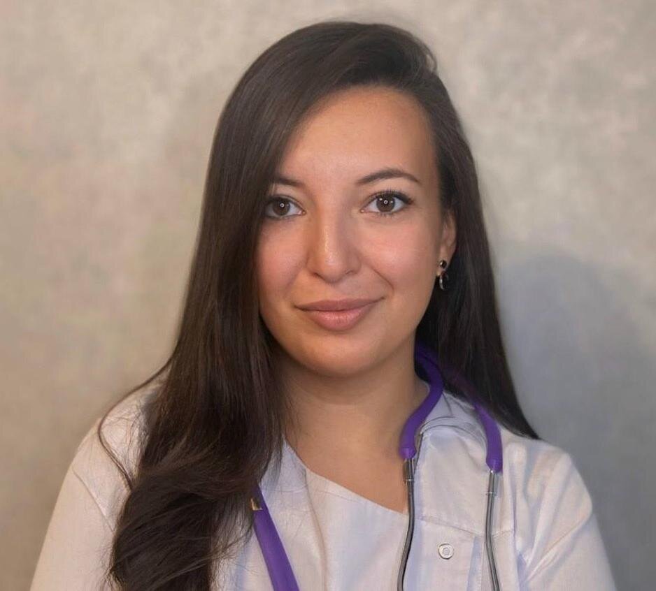    Врач из Югры спасла аэрофоба, который запил успокоительное алкоголем