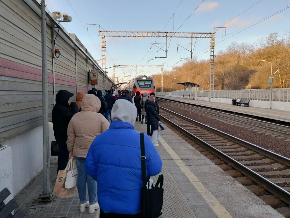 Пассажирские поезда из Ростова в Крым через новые регионы планируют  запустить летом 2024 года | Privet-Rostov.ru | Дзен