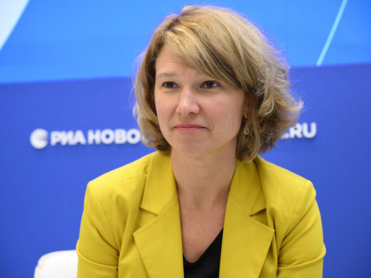    Министр сельского хозяйства РФ Оксана Лут на ПМЭФ-2024© РИА Новости / Александр Кряжев